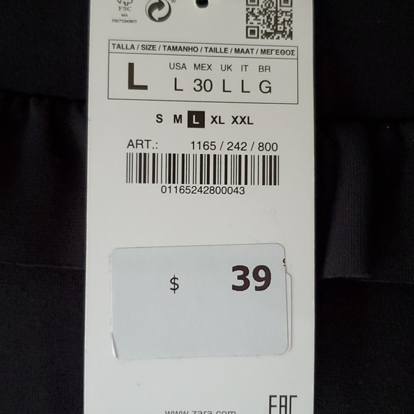 Black dress - Picture 2 of 3